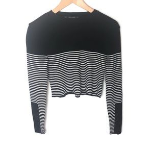 Zara Knit Crop Sweater Long Sleeve Black and White